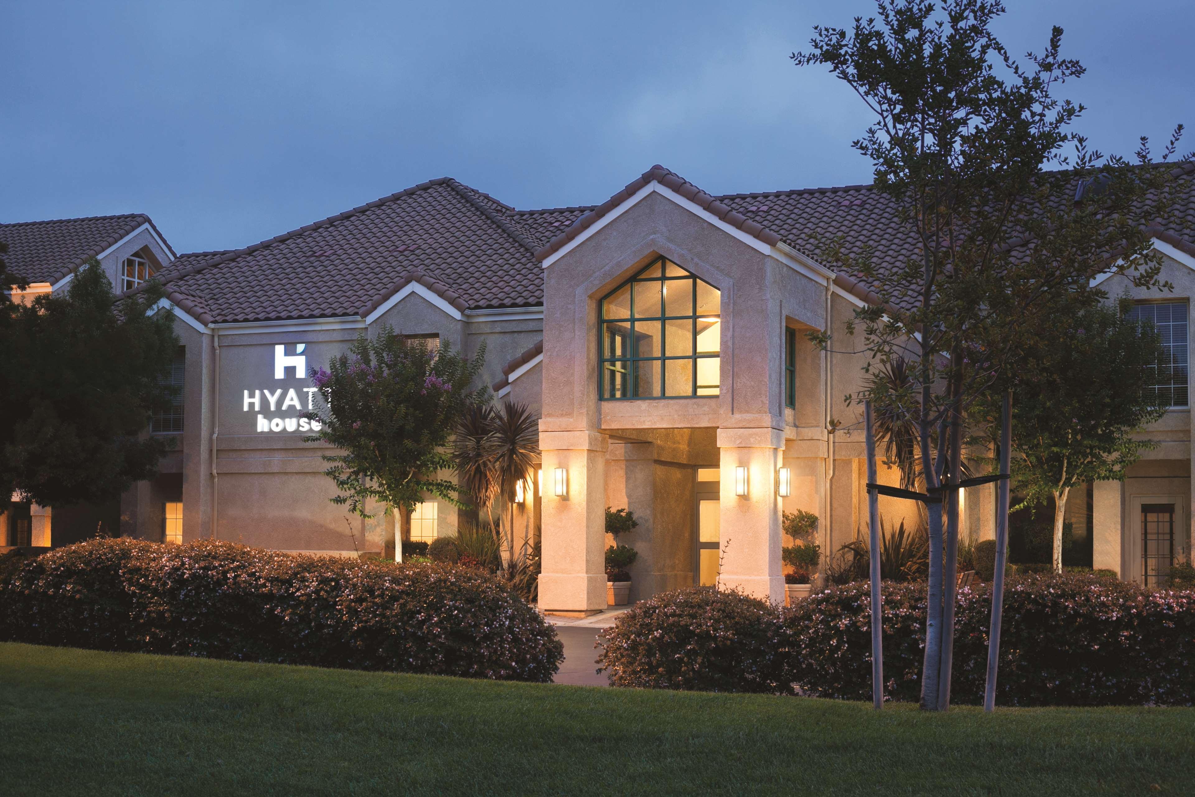 Hyatt House Pleasanton Hotel Exterior photo