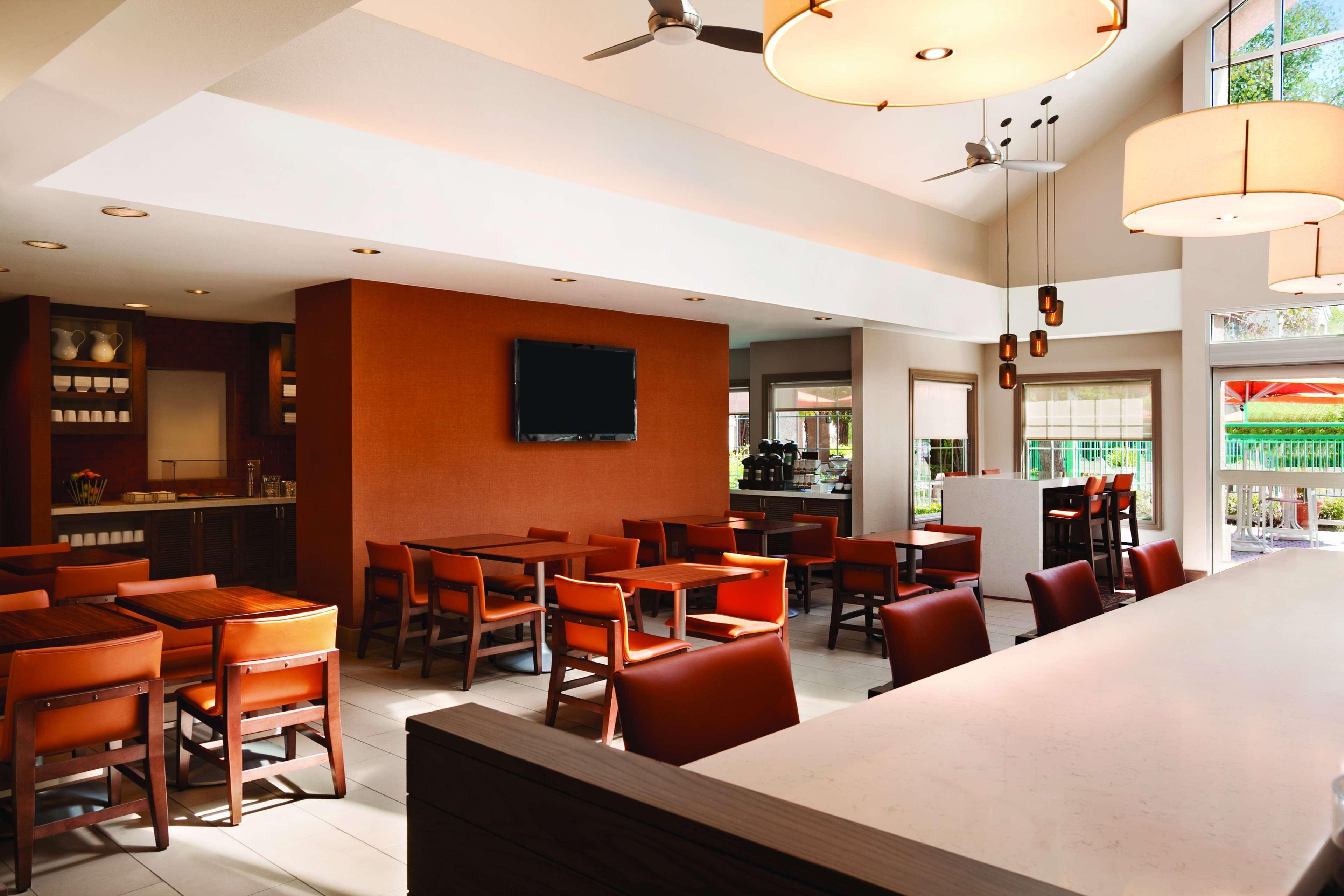 Hyatt House Pleasanton Hotel Exterior photo